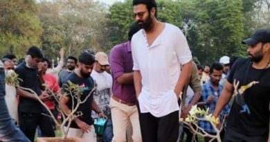 Prabhas on salaar sets