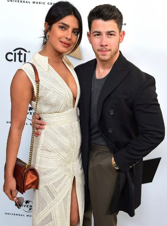 Celebrities Congratulates Priyanka Chopra and Nick Jonas for the baby girl